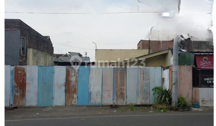 Wide Warehouse Row on Jalan Lebar in Blimbing, Malang City, Strategic