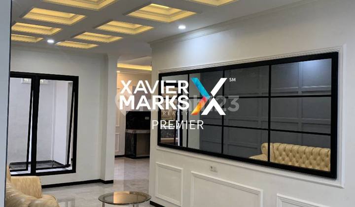 For Sale: 3-Story Luxury House in Araya, Malang City, Well-Maintained, Move-In Ready, Araya Golf, One Step to Binus Bina Nusantara Campus 2