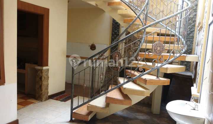 Disewakan Dikontrakkan Rumah 2 Lantai Lowokwaru Suhat Sukarno Hatta Dekat Ub Universitas Brawijaya Di Area Griya Shanta 2