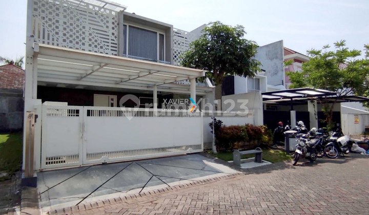 Rumah Modern Full Furnish Di Telaga Golf Araya Malang Rumah Modern Full Furnish Di Telaga Golf Araya Malang