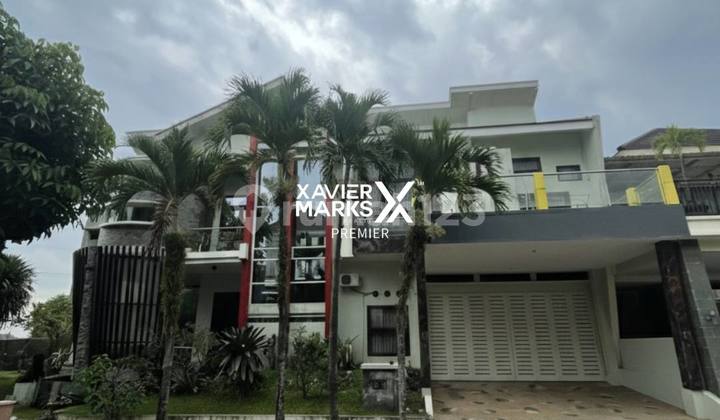 Rumah Mewah Furnish di Kawasan Elit Ijen Nirwana Kota Malang Rumah Mewah Furnish di Kawasan Elit Ijen Nirwana Kota Malang