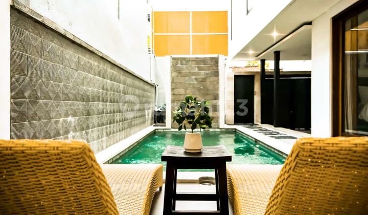 Dijual Villa 2 Lantai di Seminyak