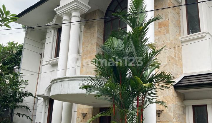 Nice House for Sale in Cilandak, South Jakarta Nice House for Sale in Cilandak, South Jakarta