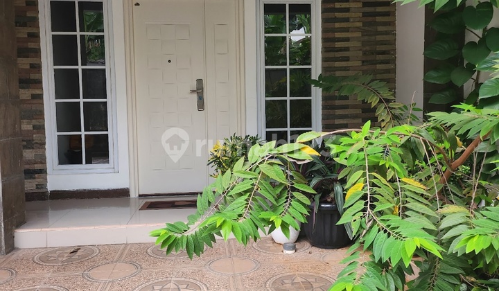 Rumah Tanah Baru, Depok