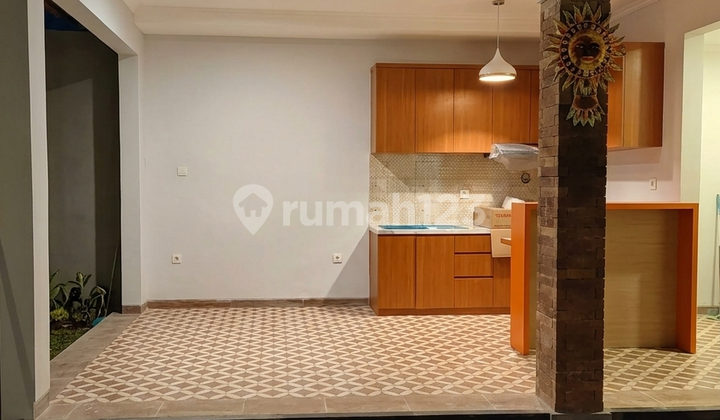 Sewa Villa Private Eksklusif di Jl. Pegending Utama - Hanya 10 Menit ke Canggu!