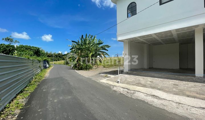 [For Rent] Strategic Shop House on Babadan Street - Commercial Area & High Traffic! 2