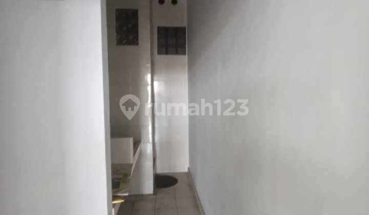 For Rent 3-Story Shop House in Kerobokan Kaja - Strategic Access to Badung & Denpasar For Rent 3-Story Shop House in Kerobokan Kaja - Strategic Access to Badung & Denpasar