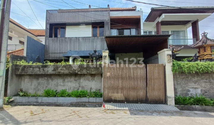 [For Rent] Rumah Minimalis Modern 2 Lantai di Kesiman Kertalangu, Denpasar Timur - Hunian Tenang & Strategis