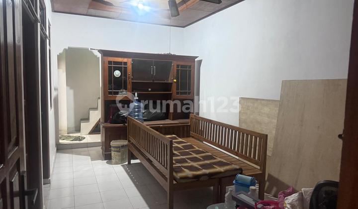 Rumah Disewakan di Tibubeneng, Canggu - Lokasi Strategis & Harga Terjangkau!Rumah Disewakan di Tibubeneng, Canggu - Lokasi Strategis & Harga Terjangkau!