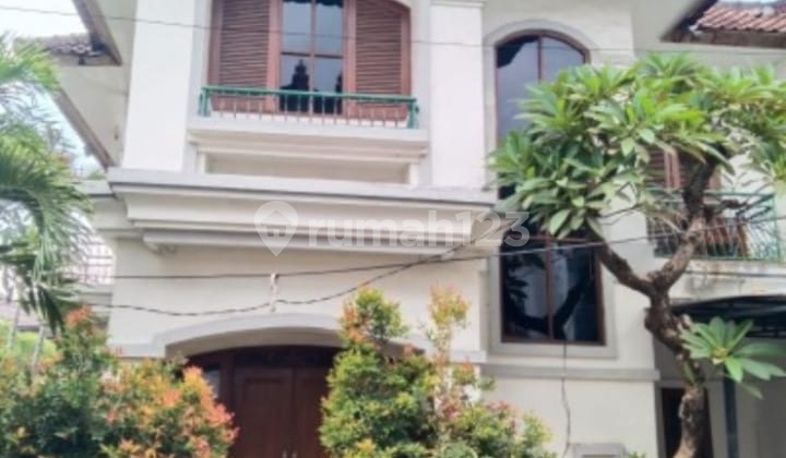 [For Sale/For Rent] Luxurious 2-Story House in Jayagiri, Renon - Denpasar's Business & Government Center