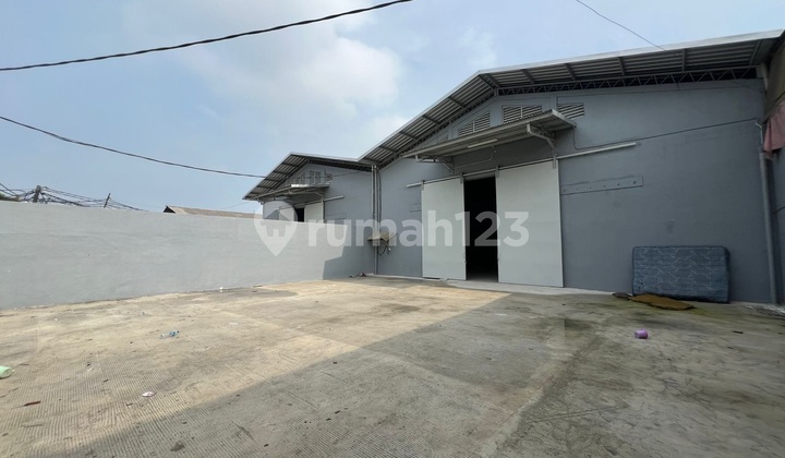 Warehouse for Sale in Kapuk Kamal