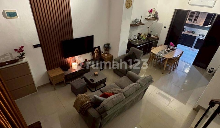 Disewa Cepat ‼️rumah 3 Lantai The Icon Central - Batam Centre  2