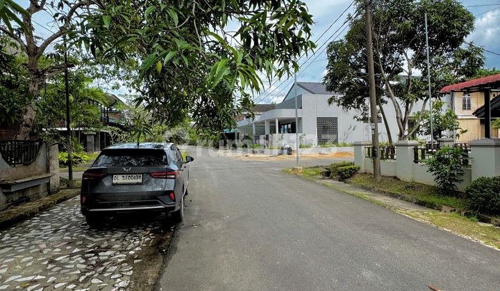 Quick Sale 2-Story Hook House Tiban III 2