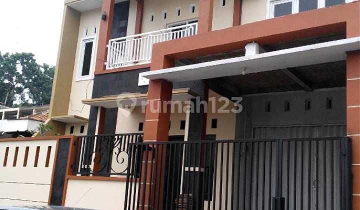 Rumah 2 Lantai Siap Huni Manyaran Semarang Barat 1