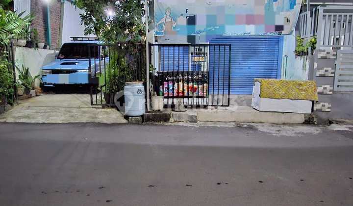 2-Story House Suitable for Business in Majapahit 1