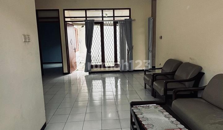 Dikontrakanrumah Diperumahan Srondol Bumi Indah 2