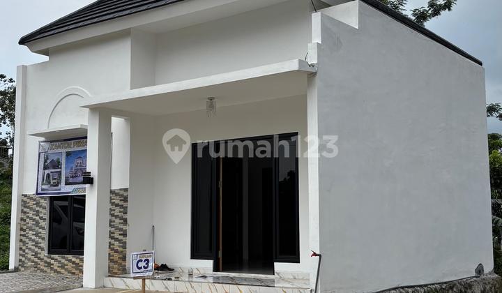 Cluster View and Hill Ambiance in Banyumanik at an Affordable Price 1