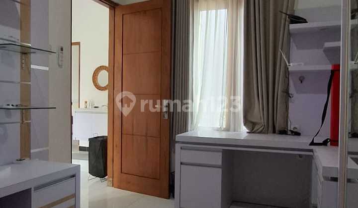 Disewakan Rumah Bagus Mulawarman, Full Furnished + Kolam Renang 2