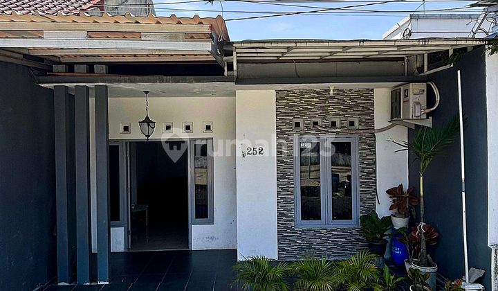 Rumah di Tengah Banyumanik, Siap Huni, Dekat Berbagai Fasum 1