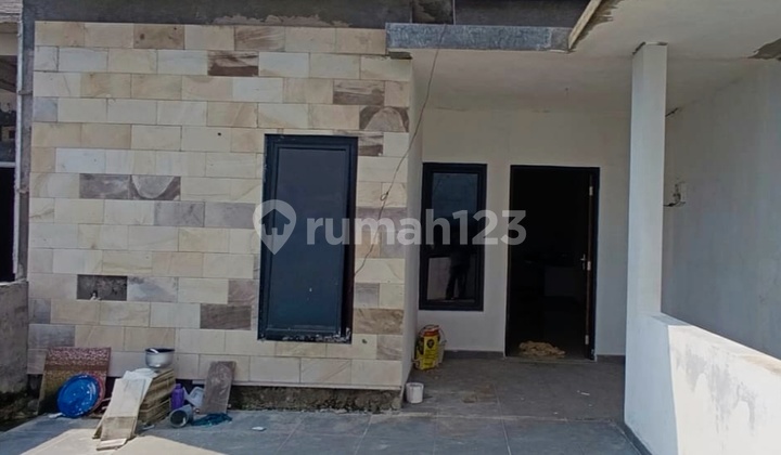 Rumah Baru Ready 95% Dekat Pamularsih Semarang 2