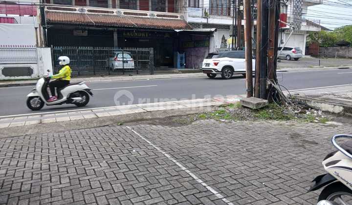 Disewakan Ruko 2 Lantai - Jalan Gunung Agung Utama