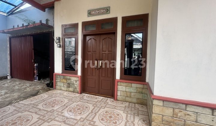 Ready-to-Occupy House in Limpung