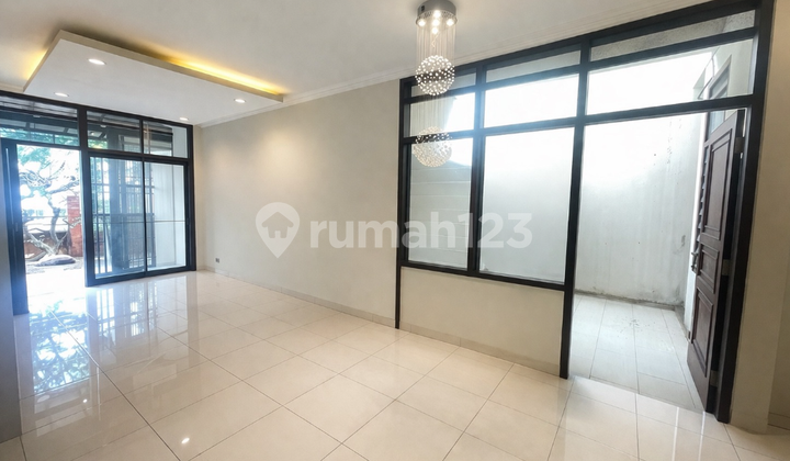 Ruang Usaha dan Kos, Pandanaran, Semarang Tengah Ruang Usaha dan Kos, Pandanaran, Semarang Tengah