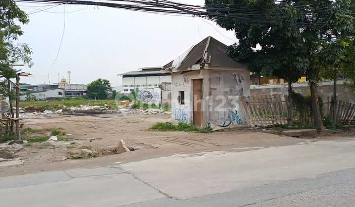 Land for rent in Pegangsaan Dua, Kelapa Gading.