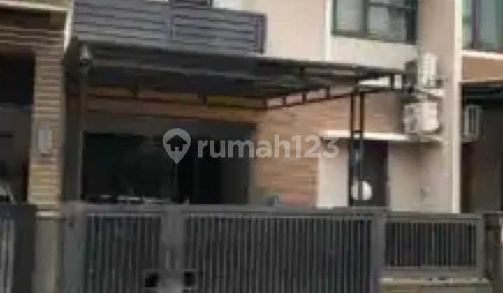 For sale house Gading Arcadia Kelapa Gading, North Jakarta 2