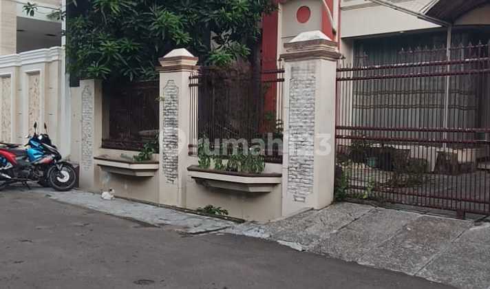 Sell Kelapa Lilin Kelapa Gading house with HGB Sell Kelapa Lilin Kelapa Gading house with HGB