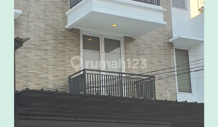 Jual rumah bagus dan murah Janur Elok Kelapa Gading