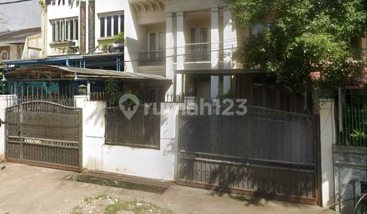 Jual rumah di Arteri Gading Kelapa Gading