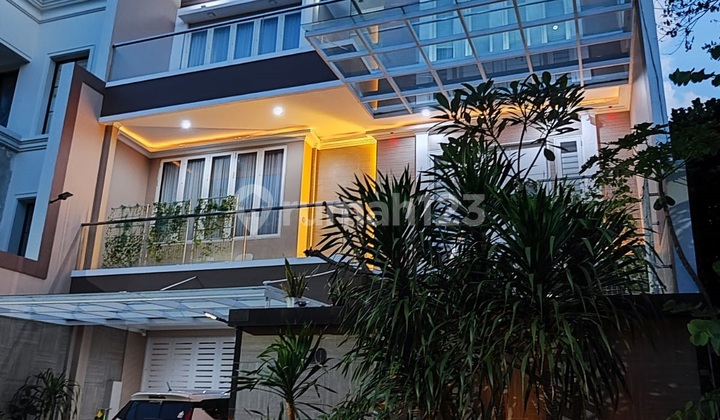 Jual rumah bagus Royal Orchard Kelapa Gading