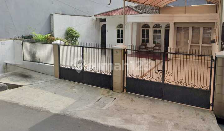 Dijual Rumah Gading Elok Raya Kelapa Gading
