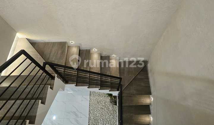 Jual rumah baru Imperial Gading Kelapa Gading