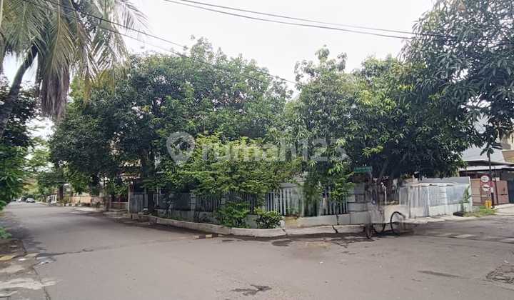 Jual rumah lama di Puan Timur Kelapa Gading