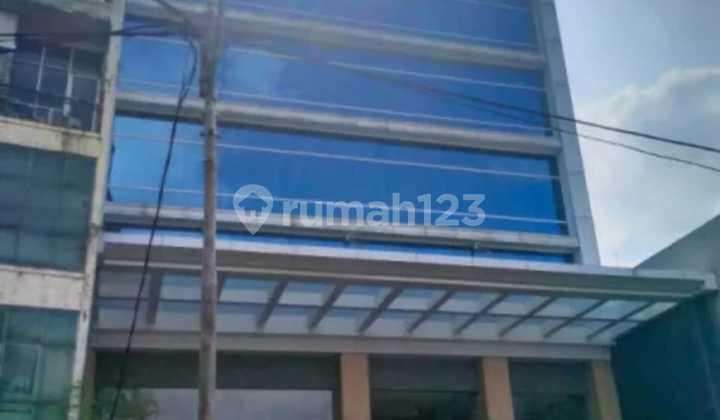 Gedung di Pasar Baru Timur (seberang Golden Truly) New Gedung di Pasar Baru Timur (seberang Golden Truly) New