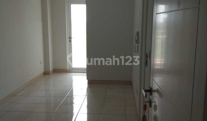 Dijual Apartemen di Springlake Summarecon Bekasi