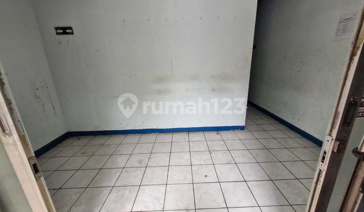 For Sale and For Rent Exclusive 4-Storey Rukan, Buaran, East Jakarta 2