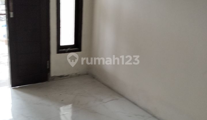 Quick Sale House in Harapan Indah 1, Bekasi 2
