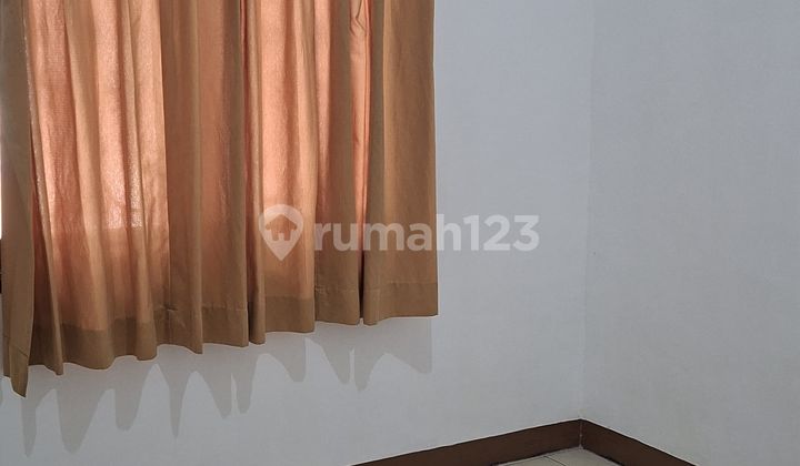 Huni,semi Furnished,rapi Dan Bebas Banjir Di Harapan Indah,bekasi. 2