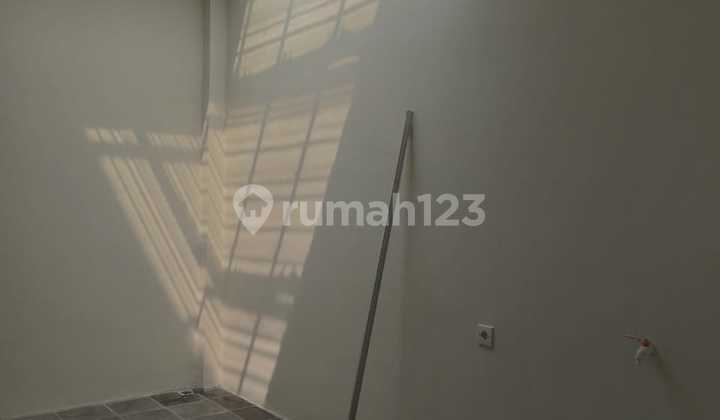 For Rent: 2-Story House in Balsa Green Cluster, Ara Harapan Indah, Bekasi 2