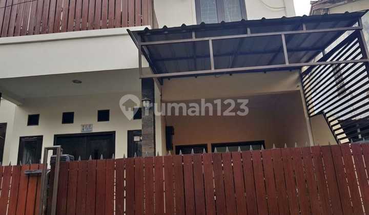 Dijual Cepat Rumah di Jalan Swadaya Jakasampurna,Bekasi Barat