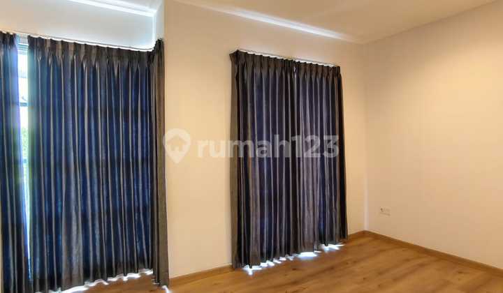 In a nice rented house, furnished, North Jakarta. 2