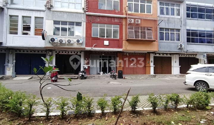 Disewakan Ruko Mutiara Taman Palem Blok A