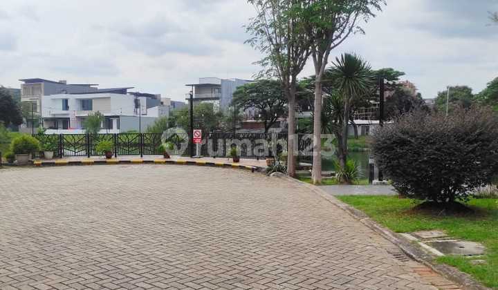 Dijual Rumah Green Lake City Tangerang 8X18 Bagus