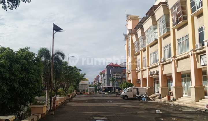 Dijual Cepat Ruko Mall Taman Palem, Cengkareng Timur Dijual Cepat Ruko Mall Taman Palem, Cengkareng Timur