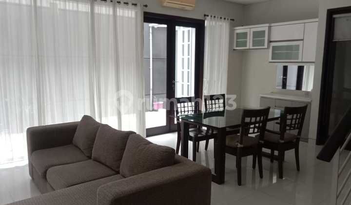 Dijual Cepat Rumah Full Furnish Modern Graha Family 2