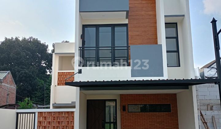 rumah 2 lantai dekat toll bsd booking hanya 3 juta all in sampai shm