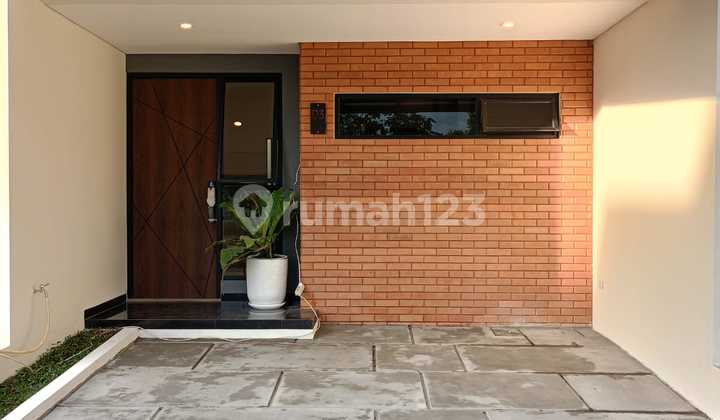 rumah siap huni free legalitas shm dekat rs.eka hosfital bsd